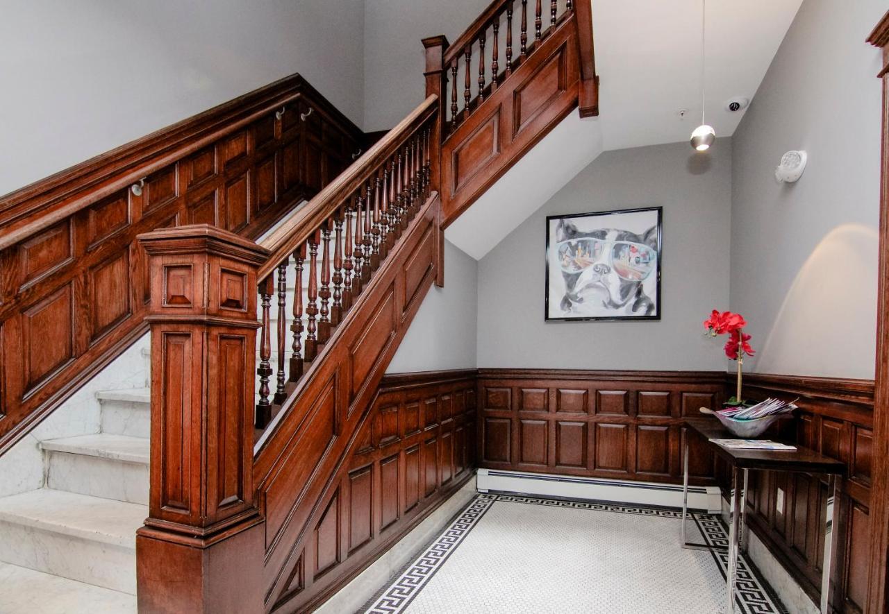 A Stylish Stay W/ A Queen Bed, Heated Floors.. #18 Brookline Exterior foto